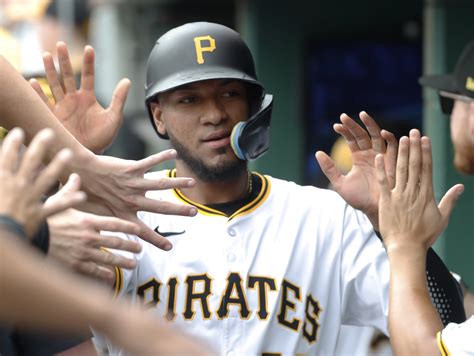 Los Angeles Dodgers at Pittsburgh Pirates odds, picks and .